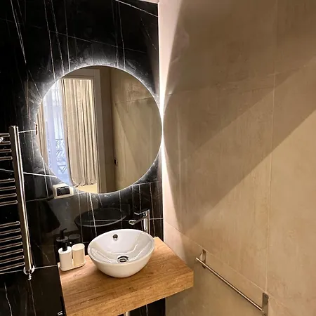Dalyrooms * Bari